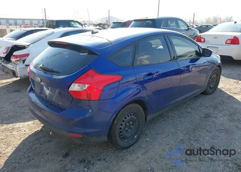 2012 Ford Focus Se z USA, uszkodzony, nr VIN 1FAHP3K28CL297610